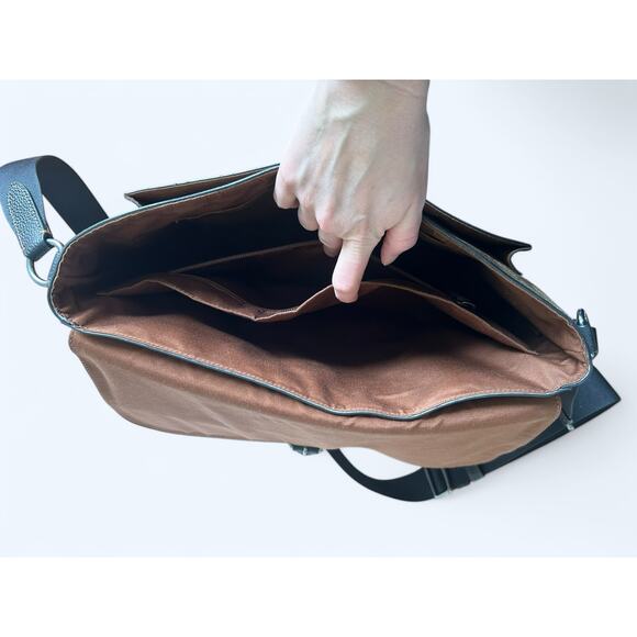 Coach Hudson Messenger Bag in Colorblock Terracotta Khaki Signature Leather - Picture 11 of 16